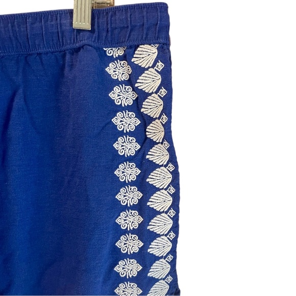 Vineyard Vines Shorts - Picture 3 of 4